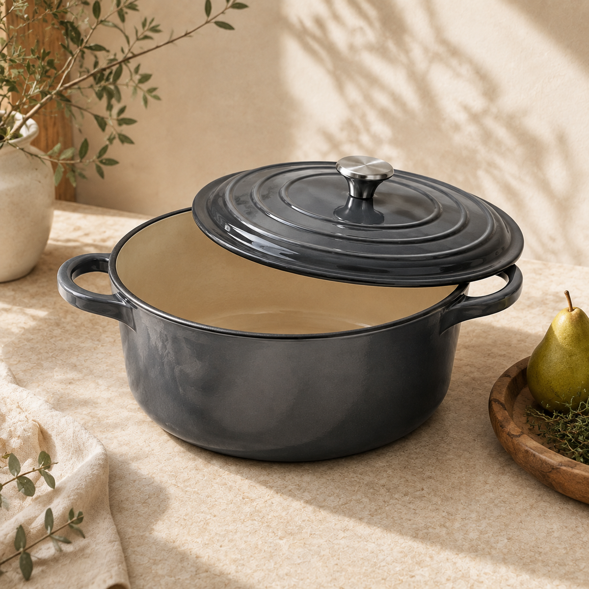 MOCHOO 26 cm Enameled Cast Iron Family Pot (Mama Pot) – 5.0 L