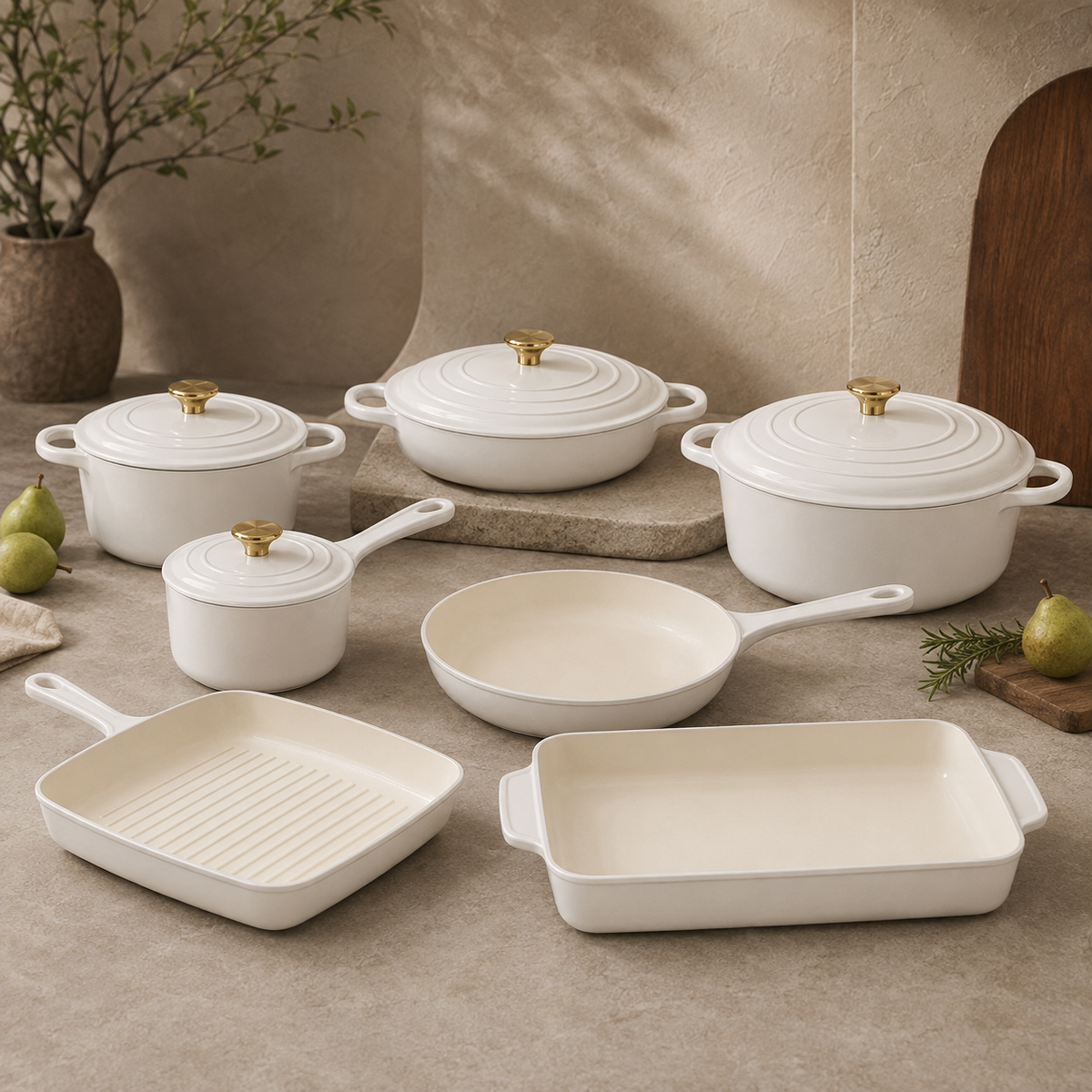 mochoo 7-Piece Enameled Cast Iron Cookware Set